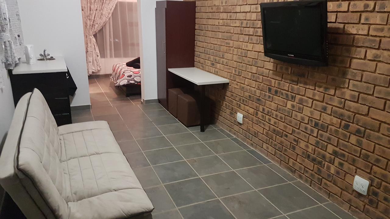 Meadows Guesthouse جيرميستون المظهر الخارجي الصورة
